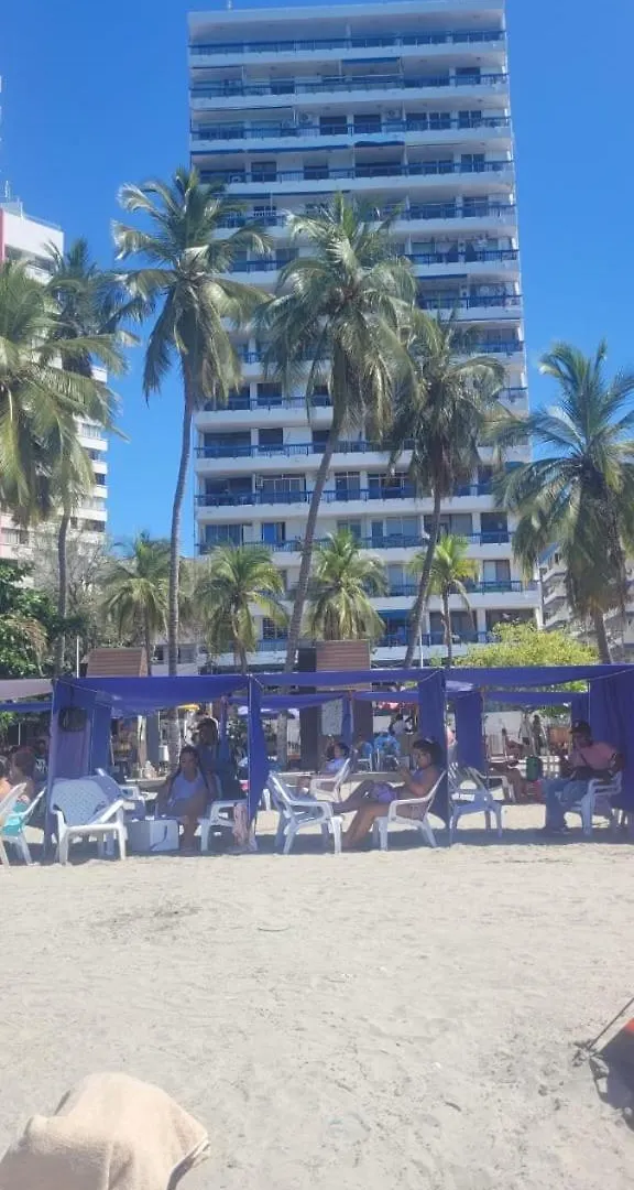 Apto Vista Al Mar En Playa Rodadero Santa Marta  Colombia